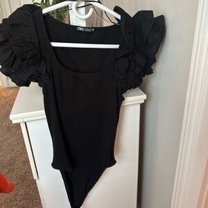 zara ruffle body suit black